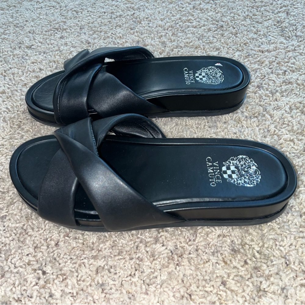 Vince Camuto Krissamel Slide - Picture 4 of 7